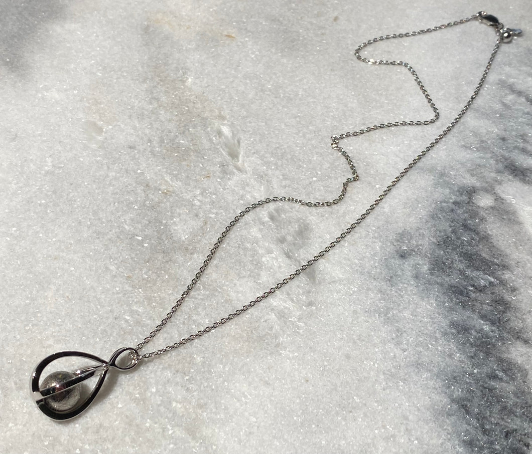Colgante intercambiable con meteorito y cadena de plata ajustable