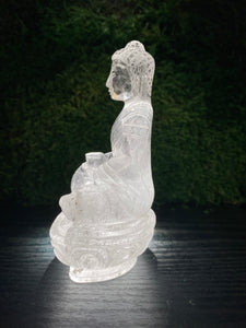Bouddha en quartz de cristal