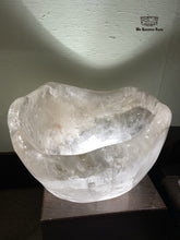 Afbeelding in Gallery-weergave laden, Bol en 'Crystal quartz' du Brésil
