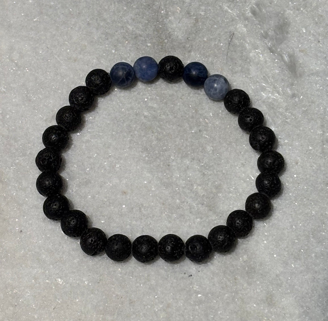 Lava + Sodaliet armband (26 kralen)