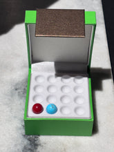 Afbeelding in Gallery-weergave laden, Coral and Turquoise 10mm. round beads
