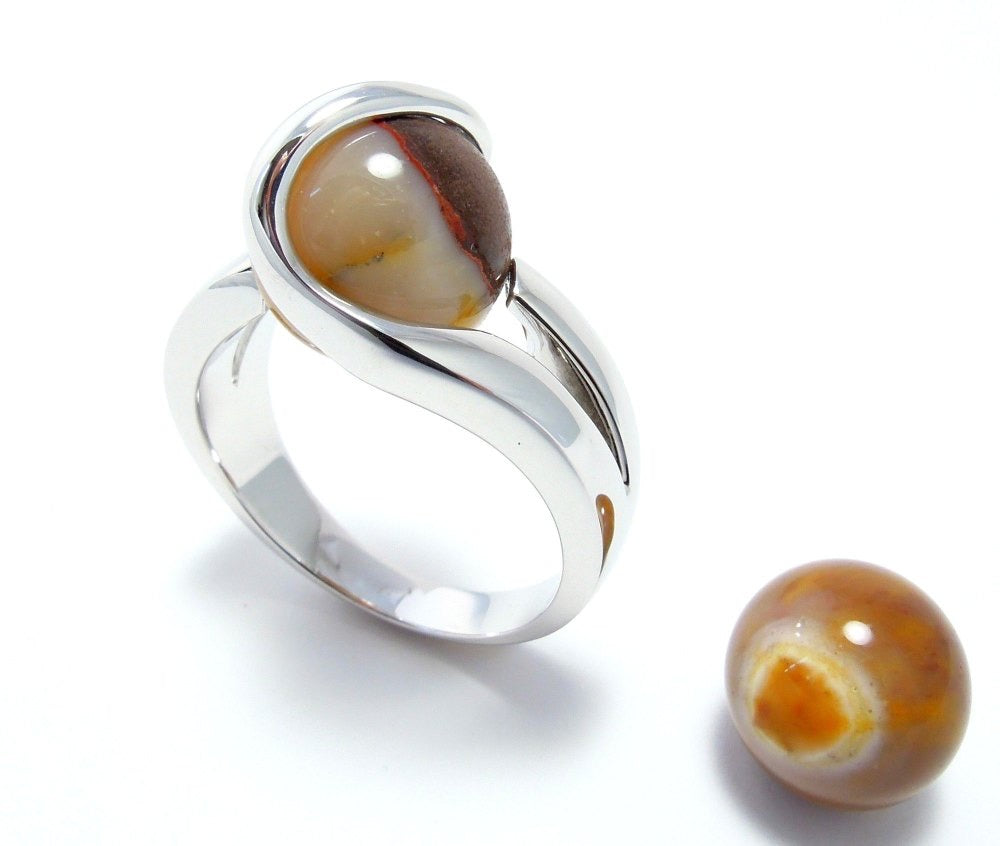 Mokaite/Mokaita