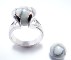 Howlite/Howlita